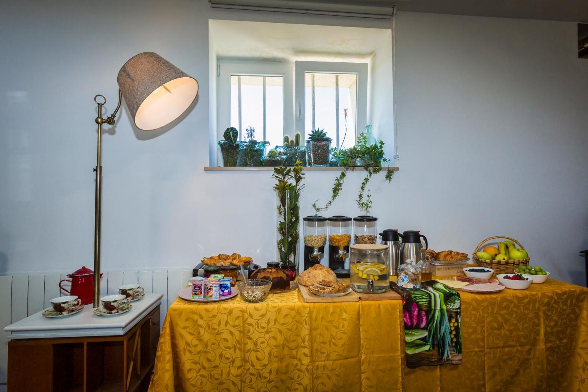 Casa Lela Dumbria Guest House Ngoại thất bức ảnh