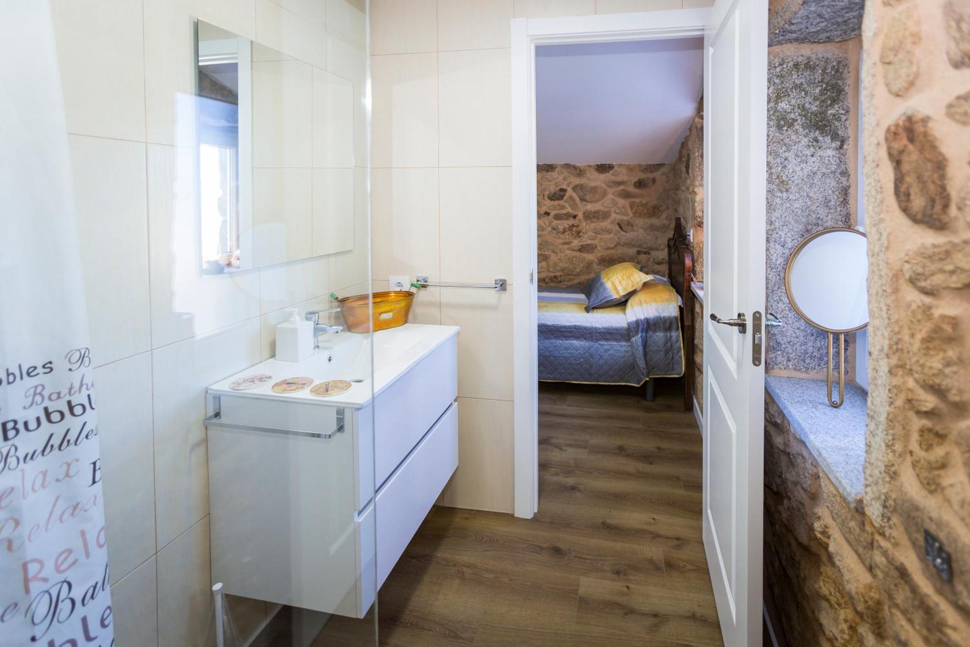 Casa Lela Dumbria Guest House Ngoại thất bức ảnh
